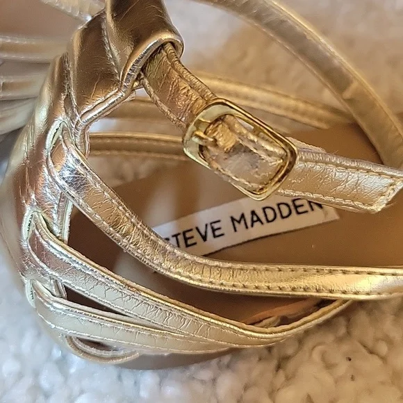 STEVE MADDEN TANE Gold Flats/sandals Size 9.5 - Picture 9 of 17